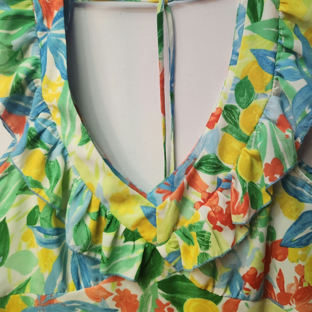 Tropical Floral Ruffle V-Neck Blouse - Picture 2 of 7